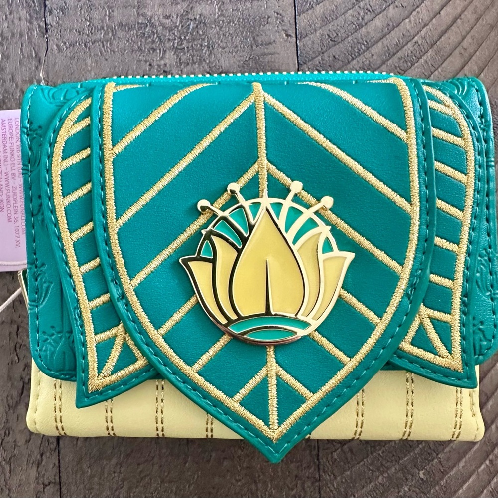 Loungefly Disney The Princess and the Frog Tiana Trifold Wallet